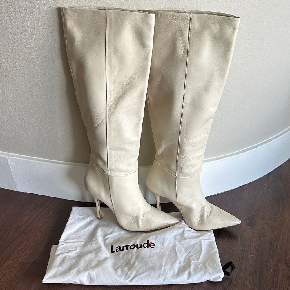 Larroude Women's Elegant Cream Heeled Boots